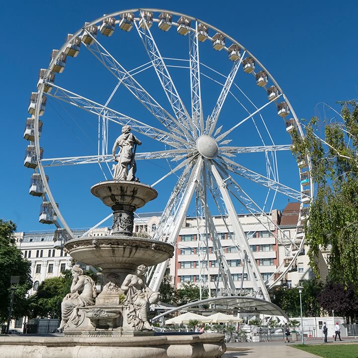 Riesenrad Ferris Wheel Of Budapest